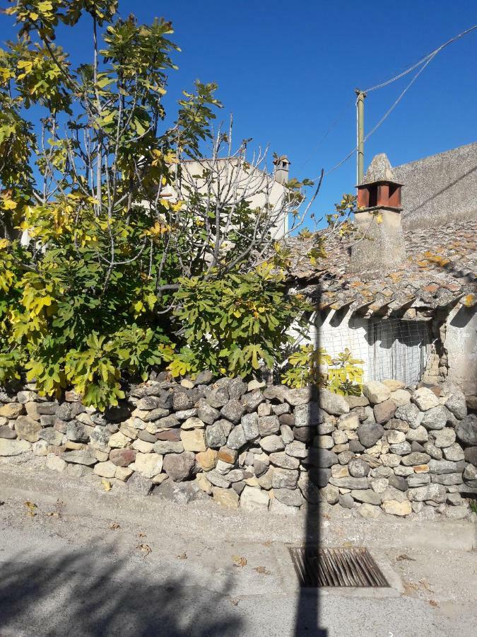 B&B Daddanca Ales Kültér fotó
